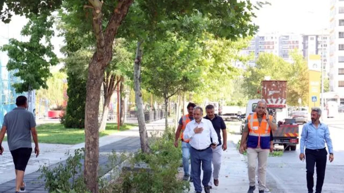 Mustafa Yalçın ‘Belediye Mahallemizde’e ekibiyle buluştu