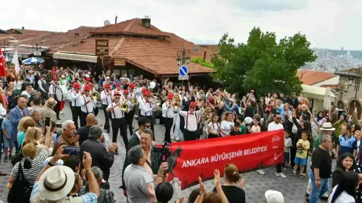 Ankara Kalesi Kale Şenlikleri’nde binlerce Başkentli buluştu