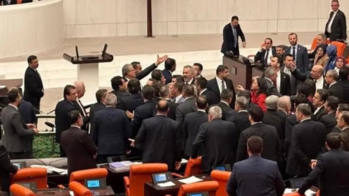 Bütçe görüşmelerinde tansiyon yükseldi