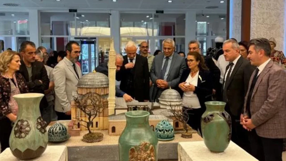 Bursa’da Osmanlı sanatının izleri sergilendi