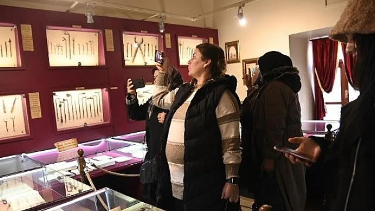Alaşehir’den Gelen 86 Kişilik Kadın Kafilesi Manisa’yı Gezdi