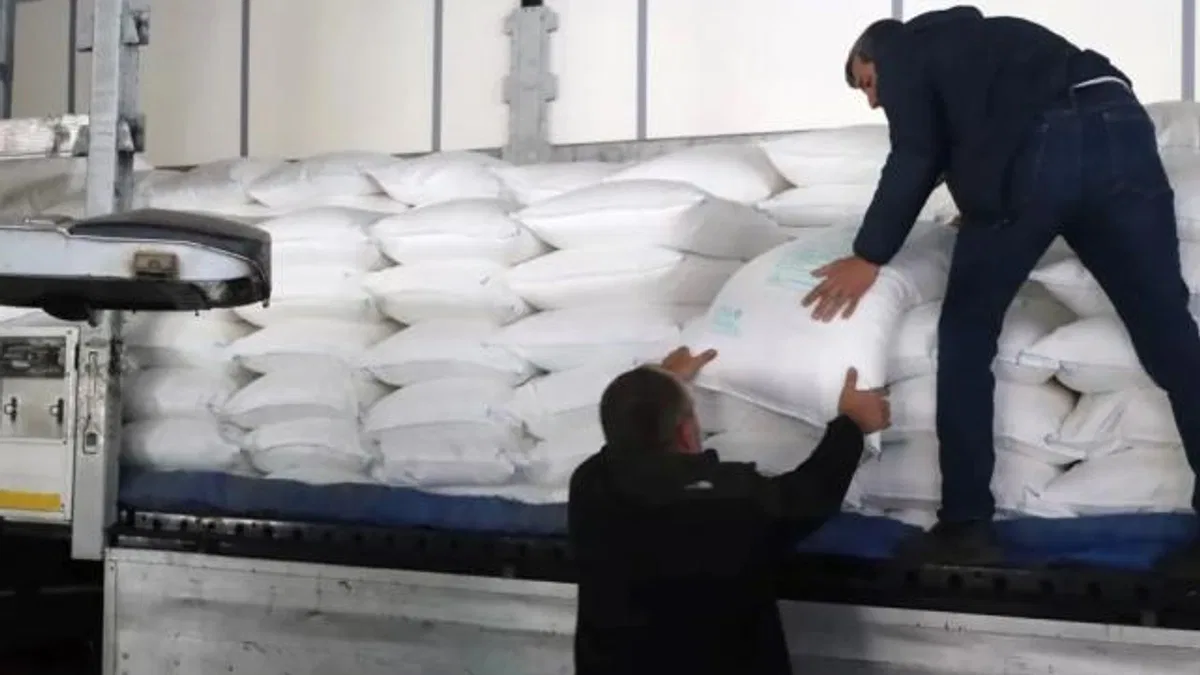 Kocaeli’de arı yemleri teslim ediliyor… Büyükşehir’den 169 tonluk destek