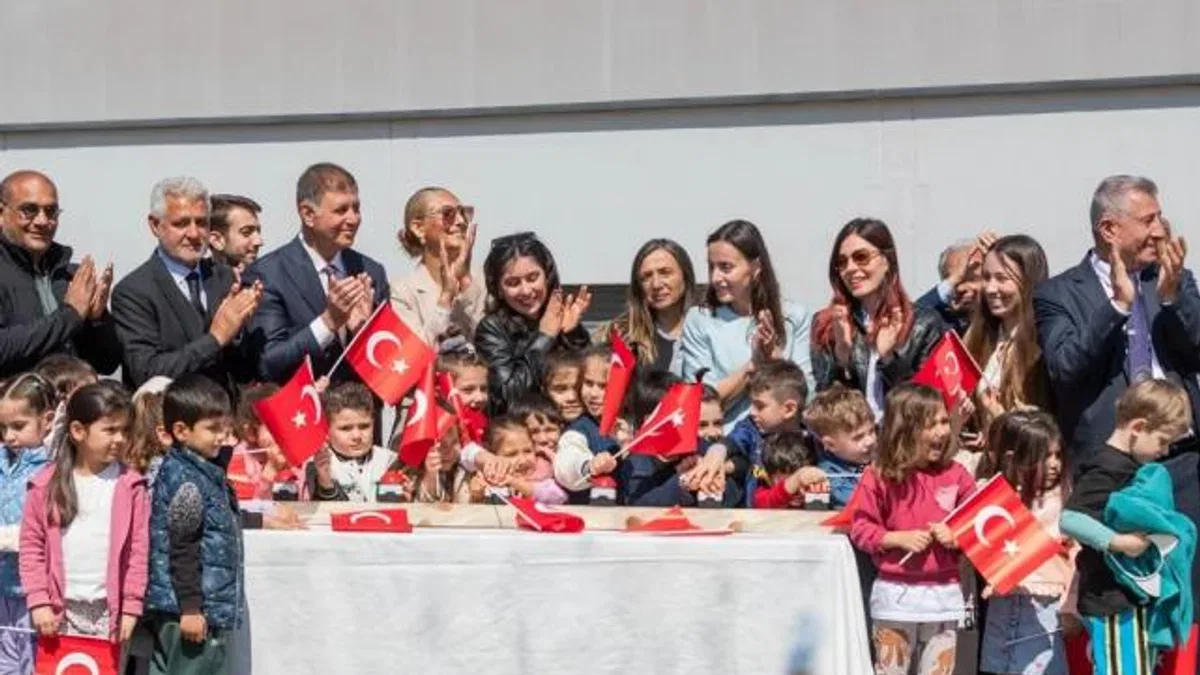 İzmir Güzelbahçe’de Onur Günay Eğitim Kampüsü Yerleşkesi’ne temel