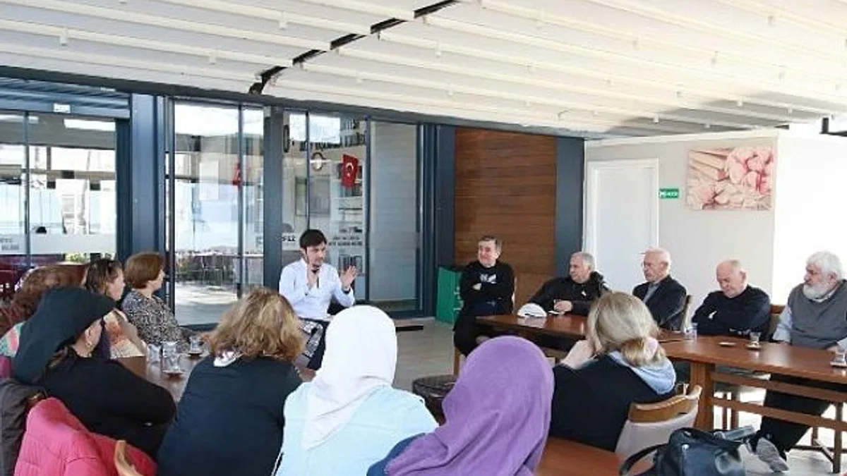 Büyükşehir Belediyesi, Ramazan öncesinde büyüklerimizi bilgilendirdi; 65 yaş üstüne Ramazan’da sağlıklı beslenme tüyoları