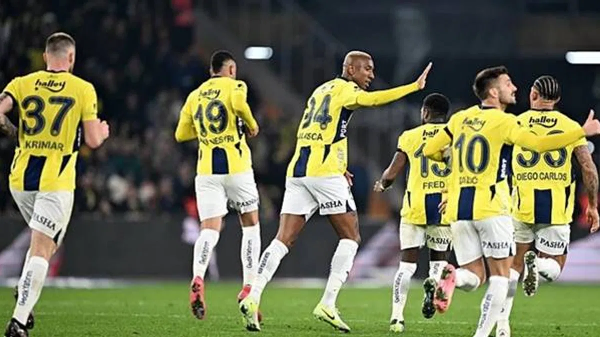 Fenerbahçe 3-2 Çaykur Rizespor (Maç Sonucu) Fener’den inanılmaz geri dönüş!