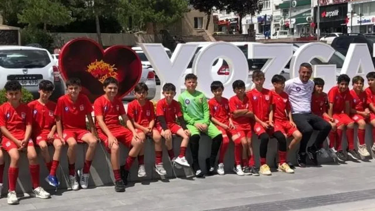 Yozgat’ta Başkan Aydoğmuş’tan spora tam destek