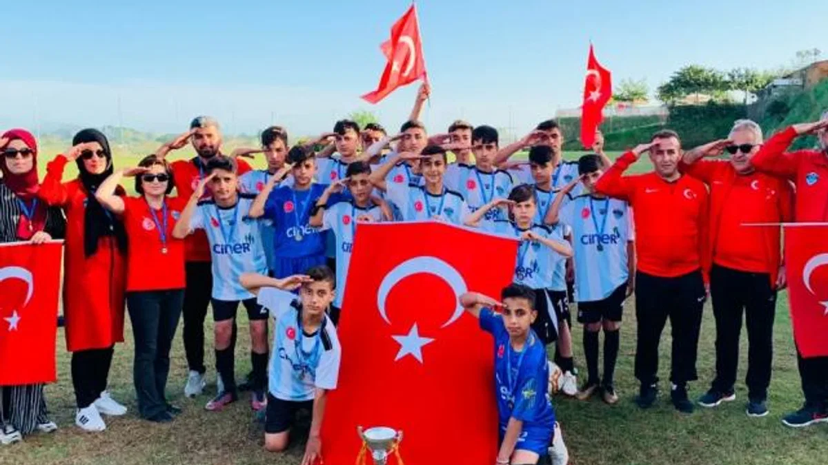 Özcan Şimşek: Terörsüz Türkiye ekonomik büyüme fırsatı