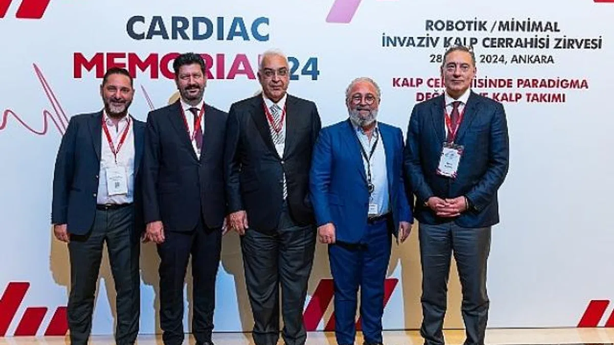 10 kalp hastasından 9’u küçük kesi ve robotik cerrahi ile iyileşebiliyor