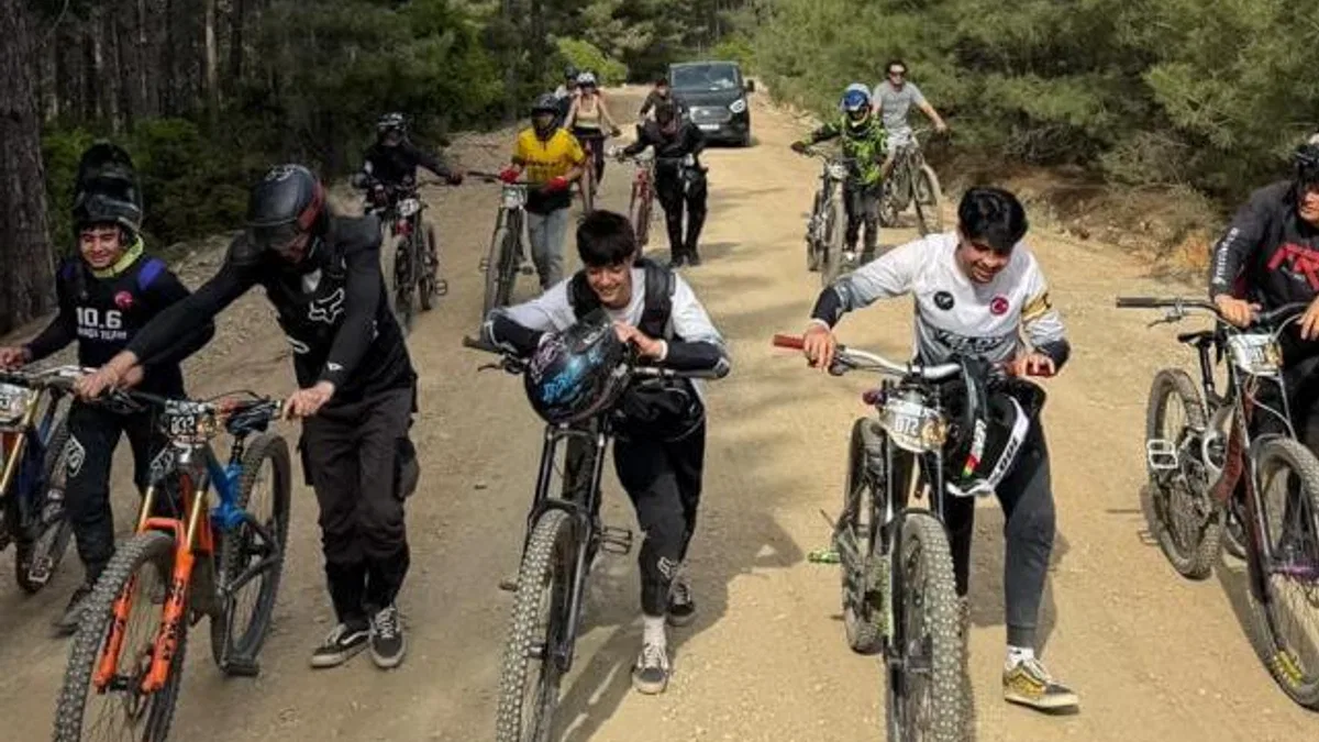 İzmir’de yeni parkurda adrenalin dolu festival