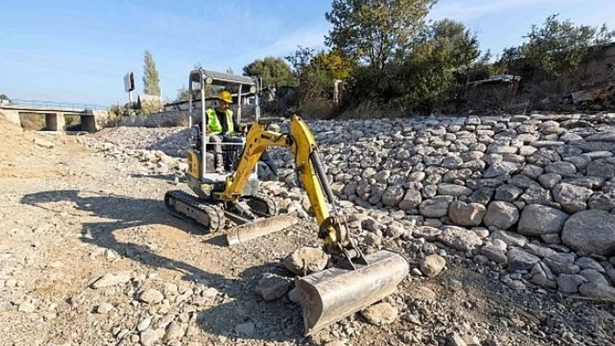 Yarımada dereleri ıslah ediliyor