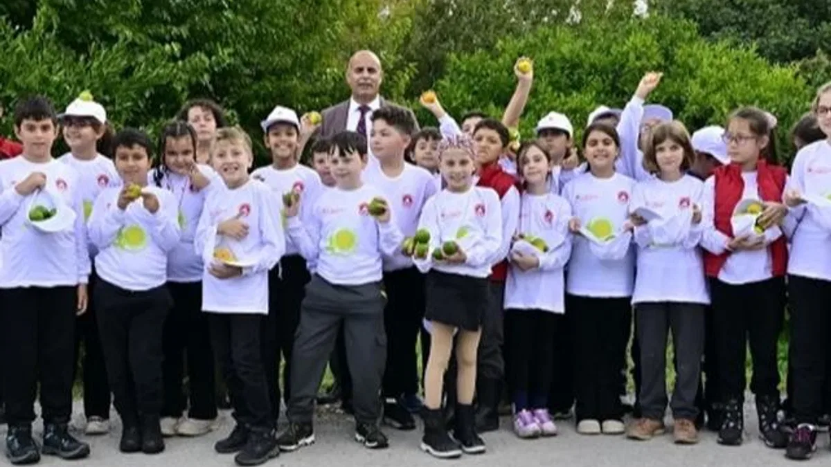 İzmir’de çocuklar tarımı lider kampta öğreniyor