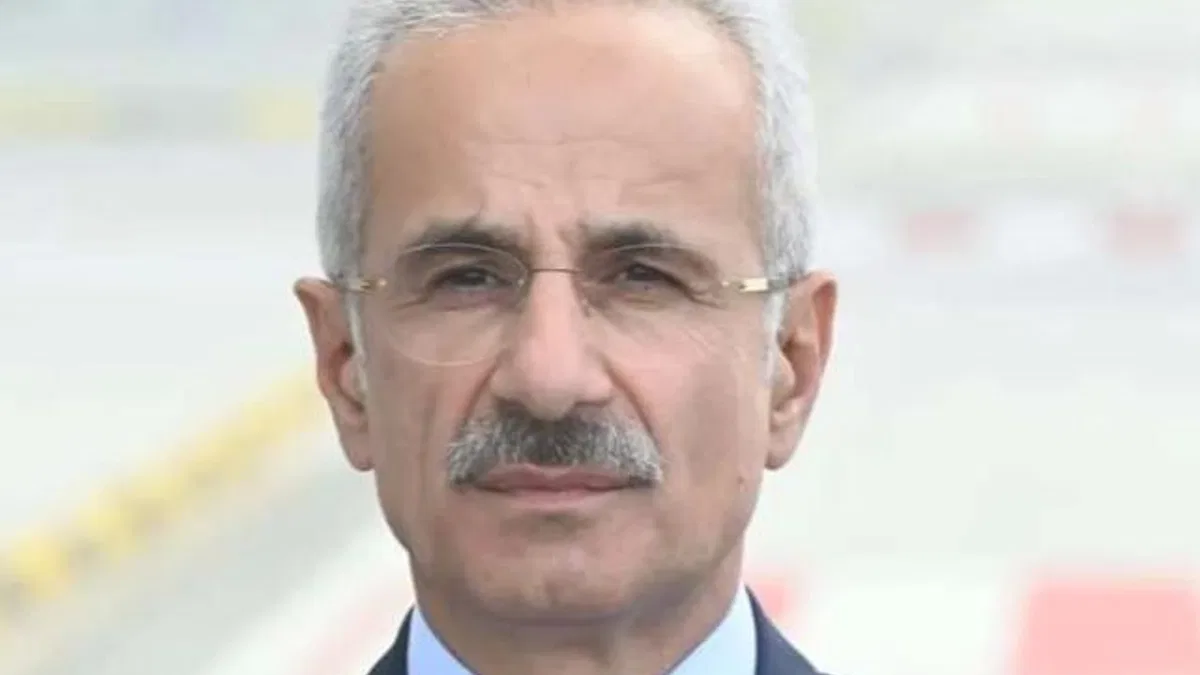 Uraloğlu’ndan Instagram açıklaması: Geri dönüş bekliyoruz
