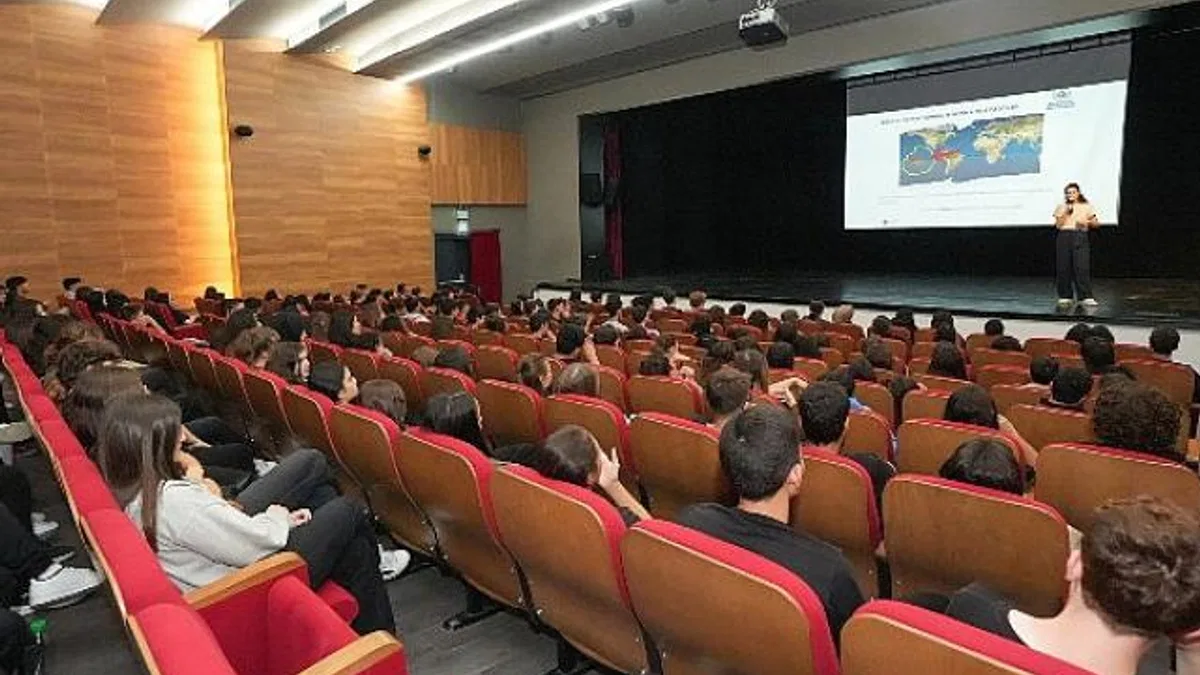Gaziemir Belediyesi’nden 4 bin 341 öğrenciye geri dönüşüm eğitimi