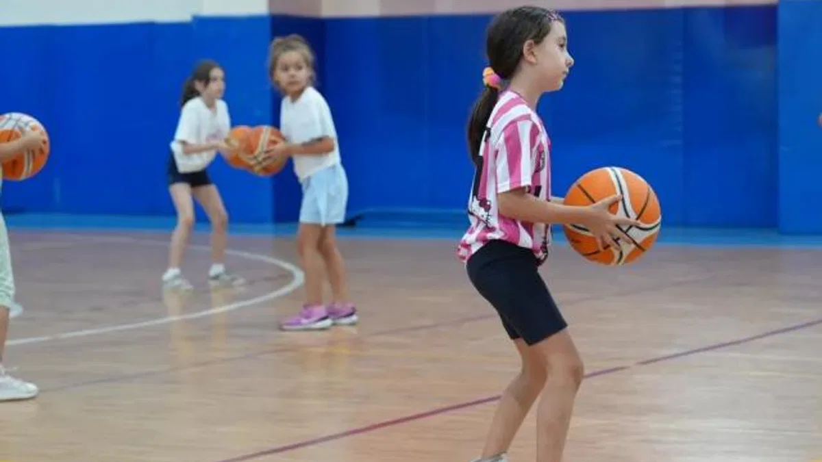 Maltepe’de yaz spor okulu coşkusu devam ediyor