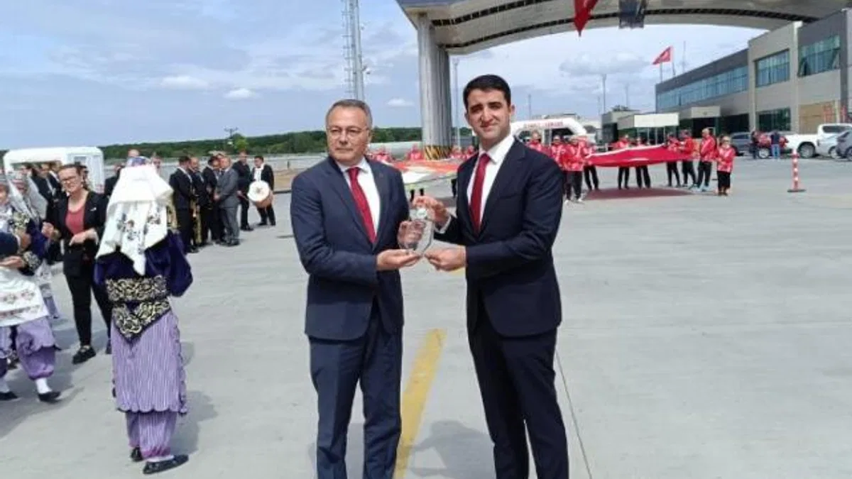 Ata’nın evinden gelen toprak İpsala’ya ulaştı