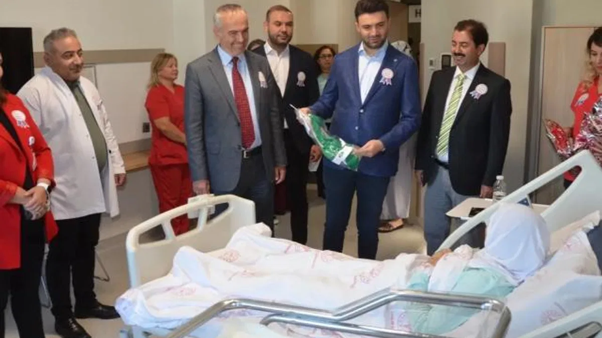 Bursaspor Başkanı Enes Çelik’ten “Anne Sütü”ne destek