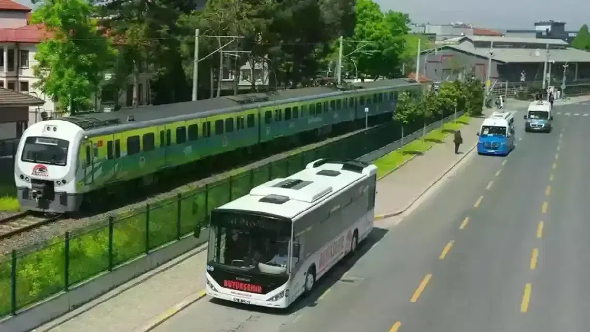 ADARAY, metrobüs ve belediye otobüsleri bayramda ücretsiz