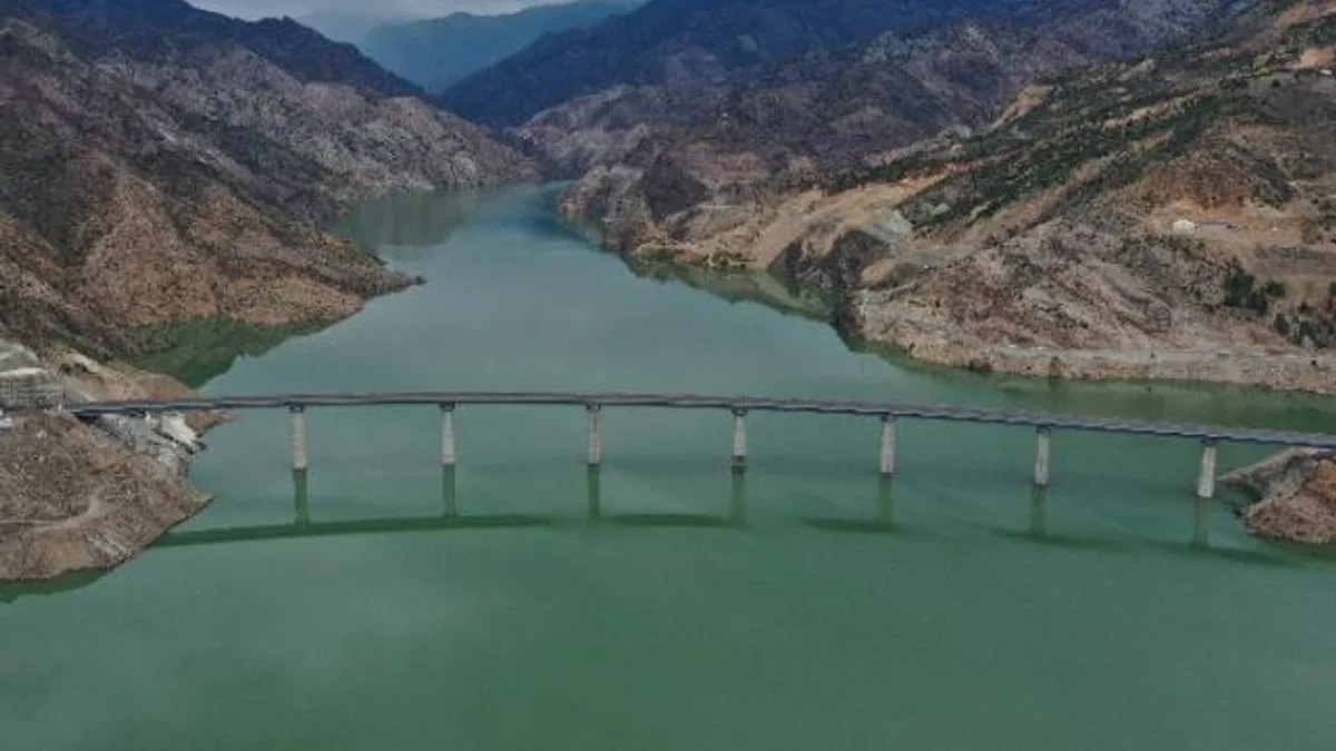 Yusufeli Merkez Viyadüğü trafiğe açılıyor