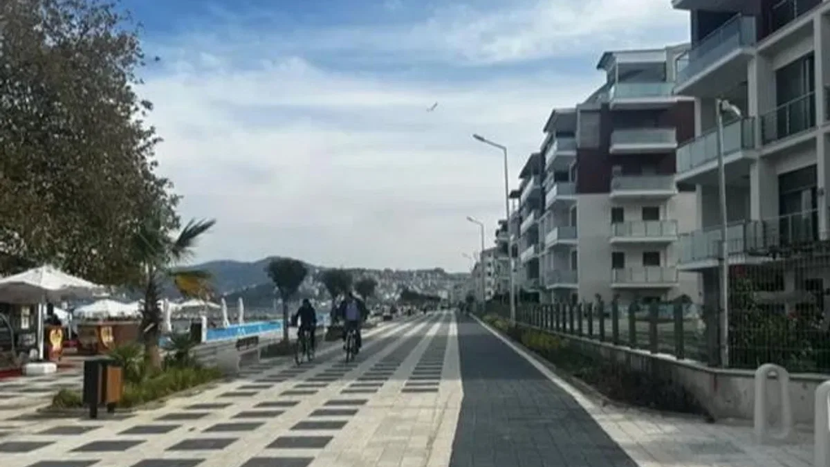 Bursa Güzelyalı Sahili sil baştan yenilendi, Güzelyalı esnafı memnun