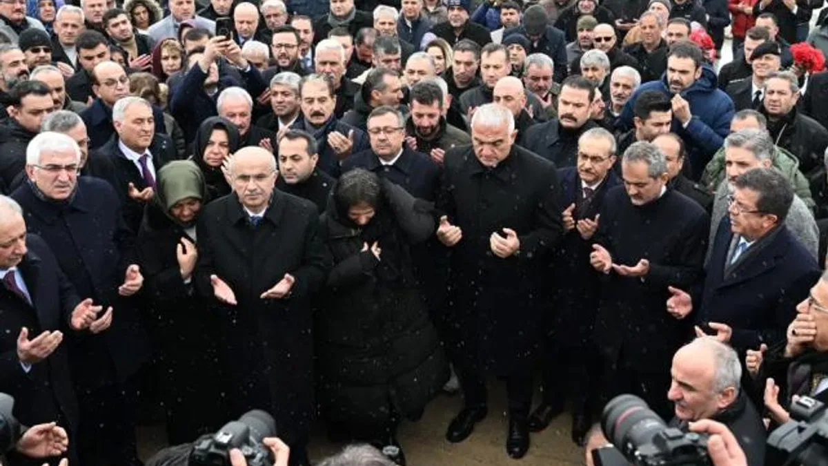 Malatya’da deprem şehitleri dualarla anıldı