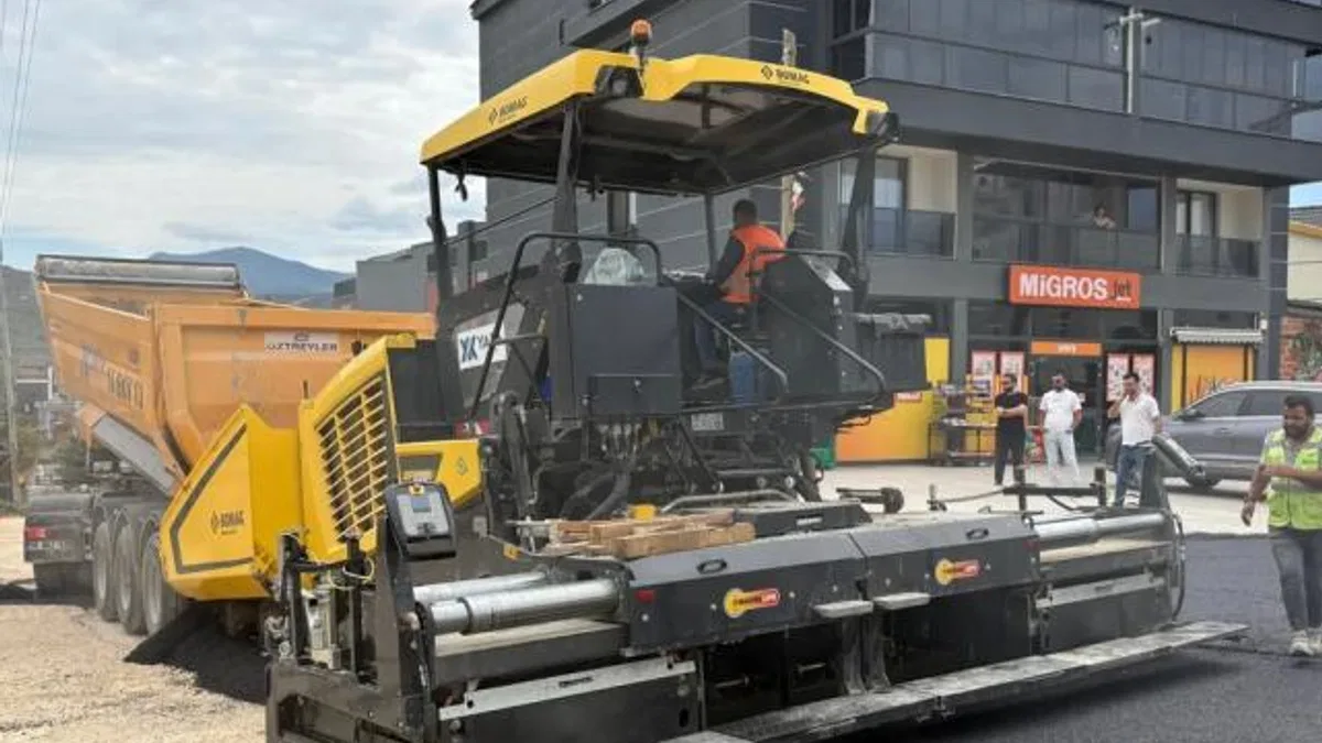 Bursa Gemlik Belediyesi’nden Umurbey’e asfalt hamlesi