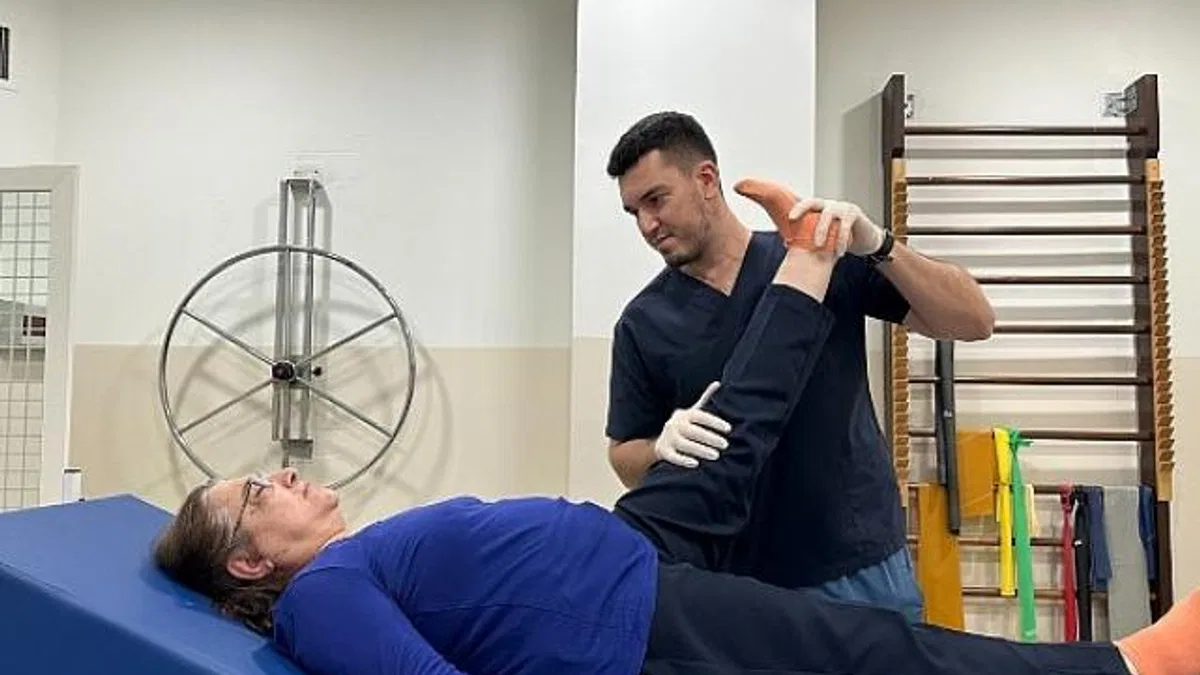 Fizik tedavi ve rehabilitasyon hizmetiyle bin 213 vatandaş sağlığına kavuştu