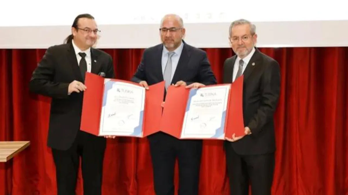 Ankara Üniversitesi Diş Hekimliği Fakültesi TÜSKA akreditasyon belgesi aldı