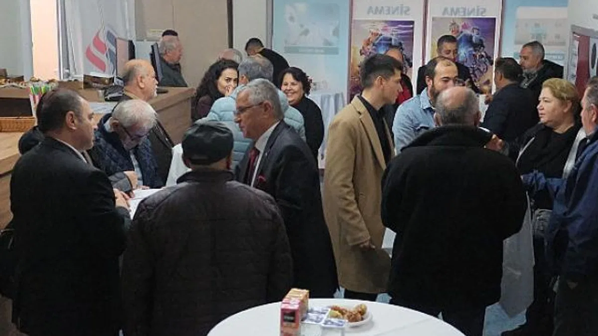 Başkan Topaloğlu CHP Danışma Kurulu Toplantısına katıldı