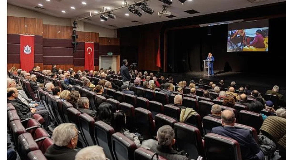 Başkan Mutlu muhtarlarla buluştu: Mazeret değil hizmet üretmeye devam edeceğiz