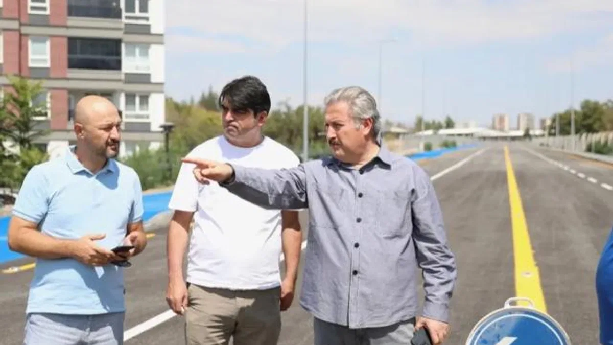 Kayseri Melikgazi’den tam gaz asfalt çalışması