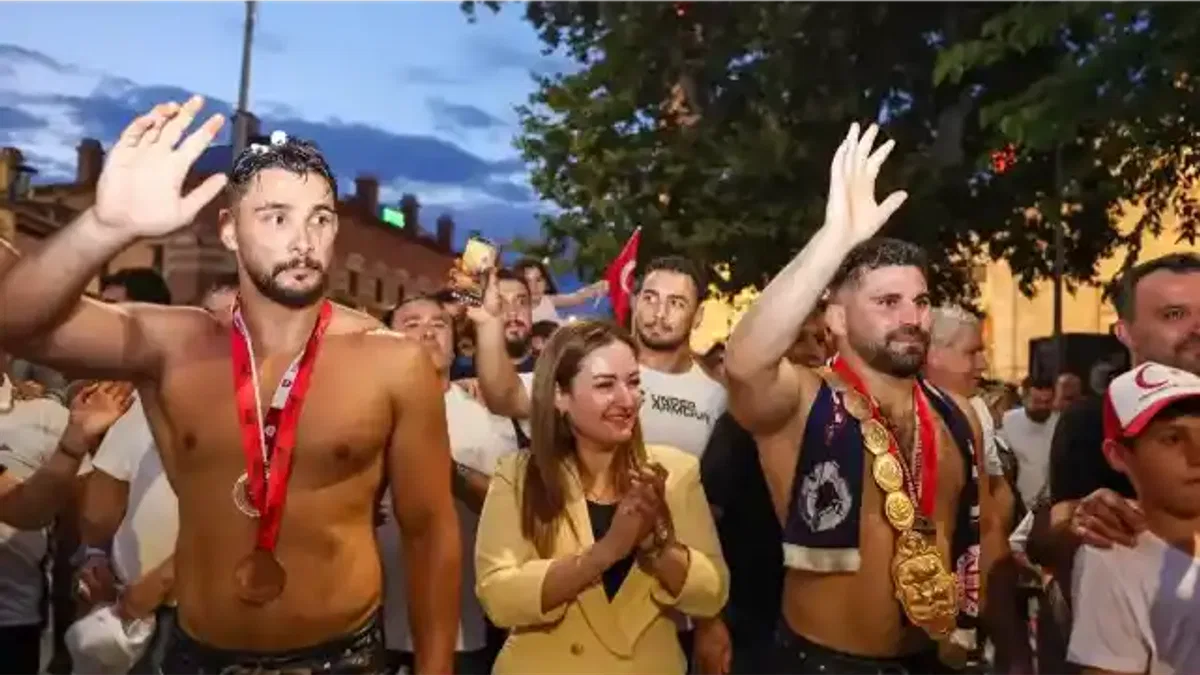 Kırkpınar’da Altın Kemer Antalya’ya geldi
