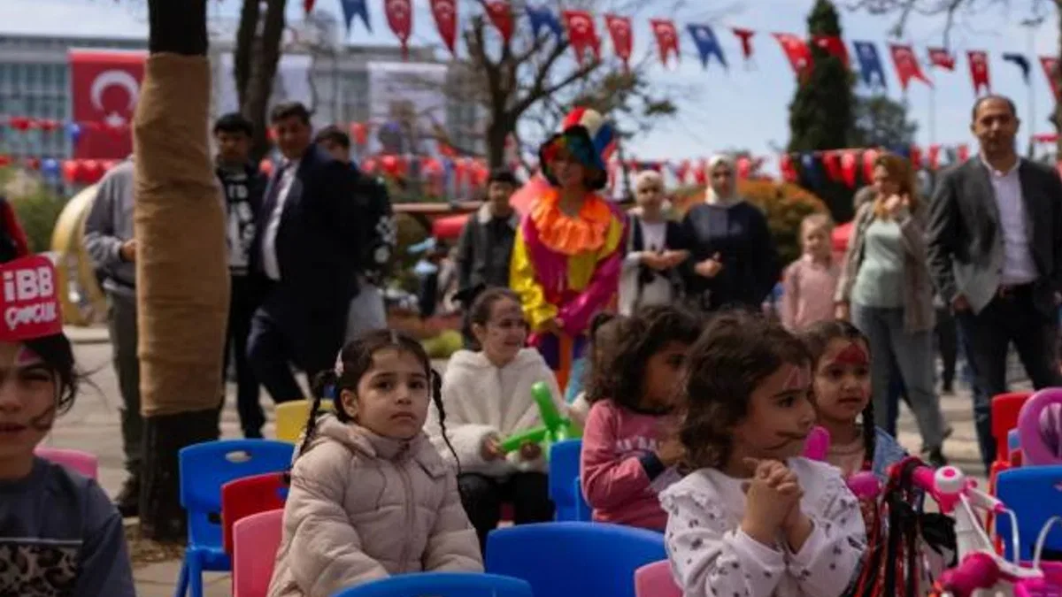 İstanbul’da ‘Özgürlük ve Demokrasi Şenliği’ne devam