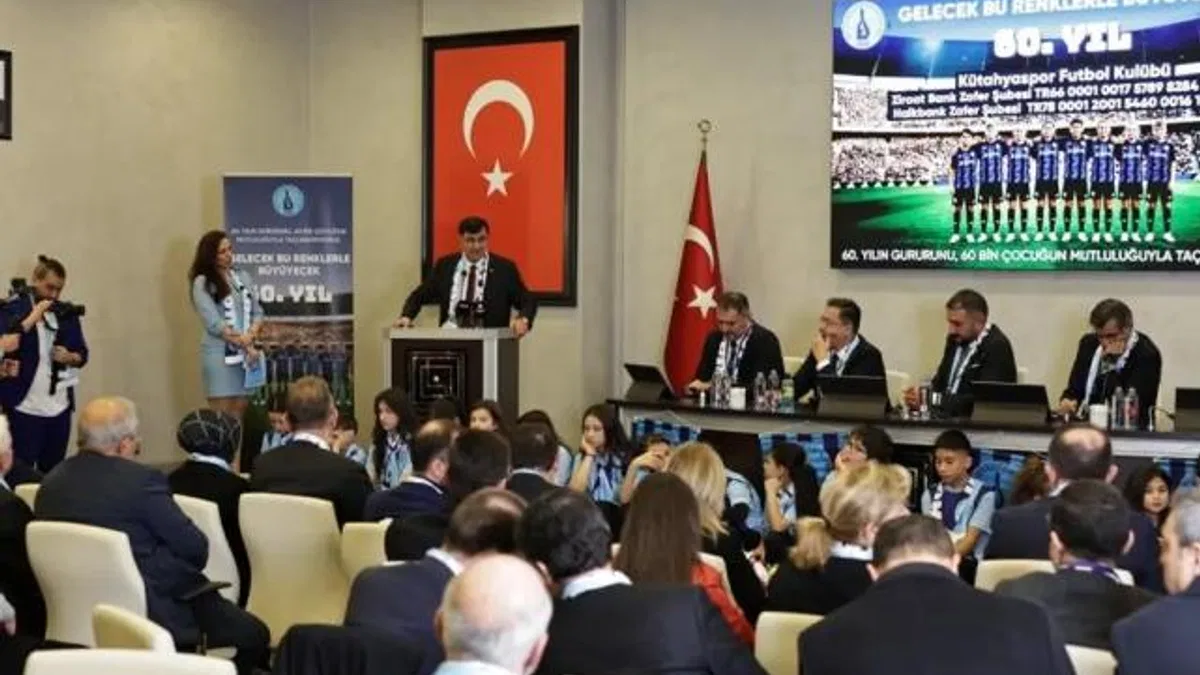 Gelecek Mavi Şimşek’in renkleriyle büyüyecek