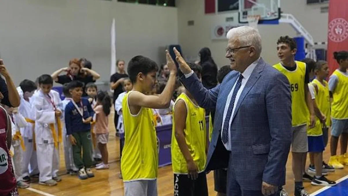 Amatör Spor Haftası Burhaniye’de Kutlandı