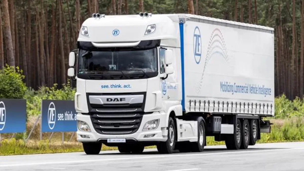 ZF, bağlantılı ticari araçlar için akıllı yazılım çözümlerini tanıttı