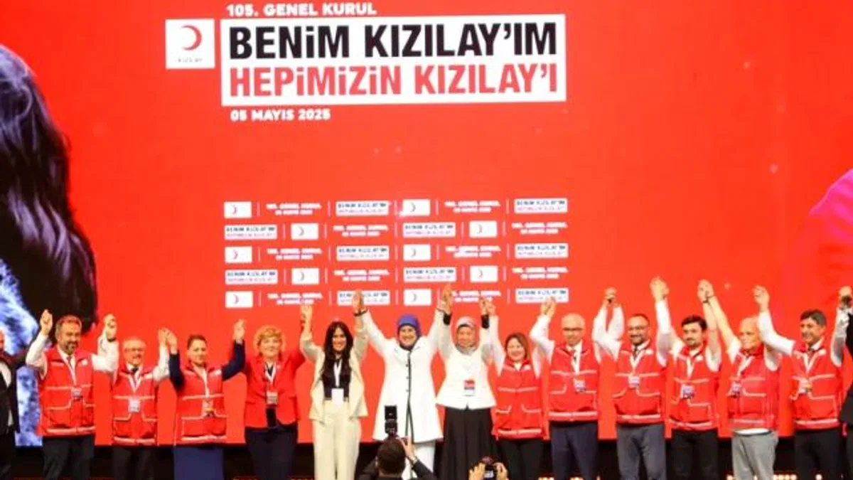 Kızılay’da güven tazeleyen Fatma Meriç Yılmaz’ın yönetiminde kimler var?