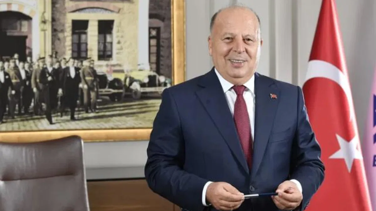 Adana Yüreğir Belediye Başkanı’na 5 yıl 3 ay hapis cezası!
