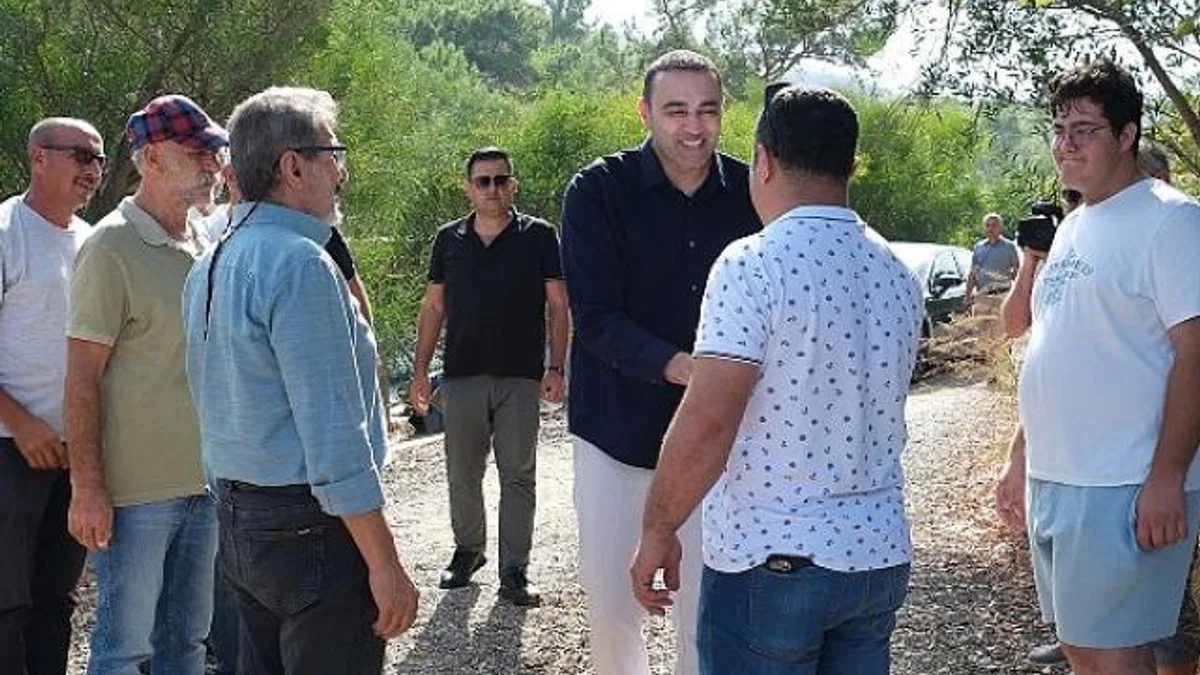 Milletvekili Kaya balıkçı esnafıyla bir araya geldi