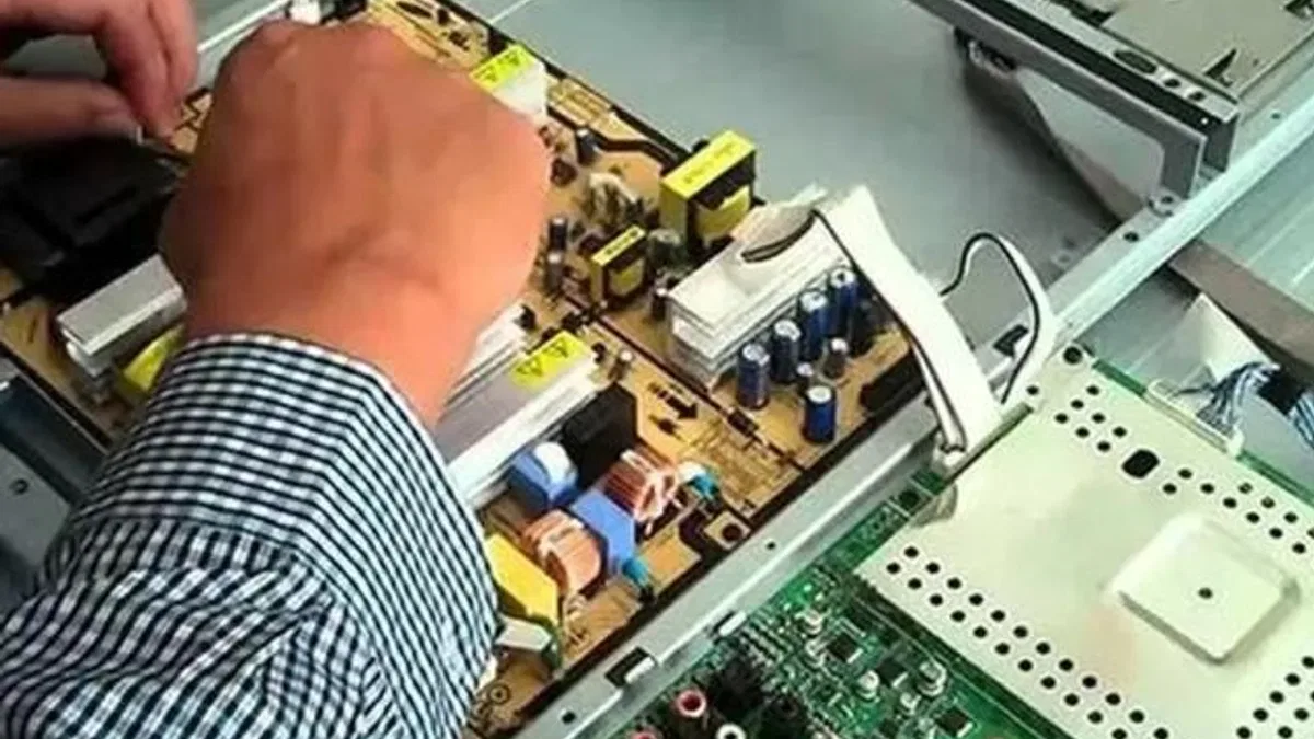 Vatandaş bozulan cihazını tamir mi ettiriyor, yenisini mi alıyor?