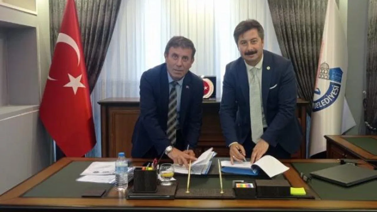 Ercan Özel’den belediye personeline bayram öncesi müjde