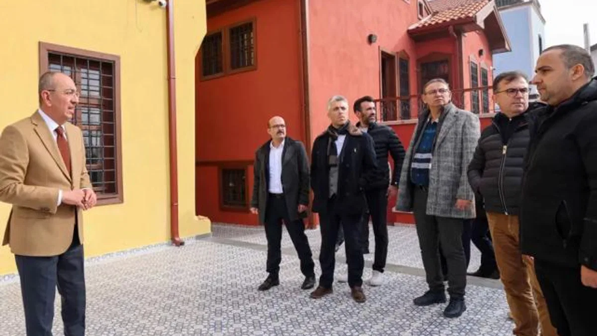 Başkan Kavuş; “Suriçi bölgesi, Konya sosyal hayatının merkezi olmaya devam edecek”