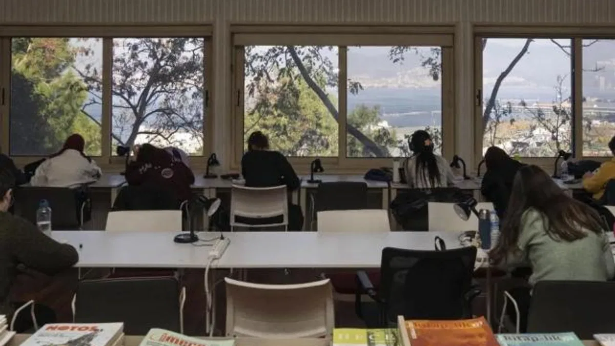 İzmir’in kütüphanelerini ‘kitap kurtları’ çok sevdi