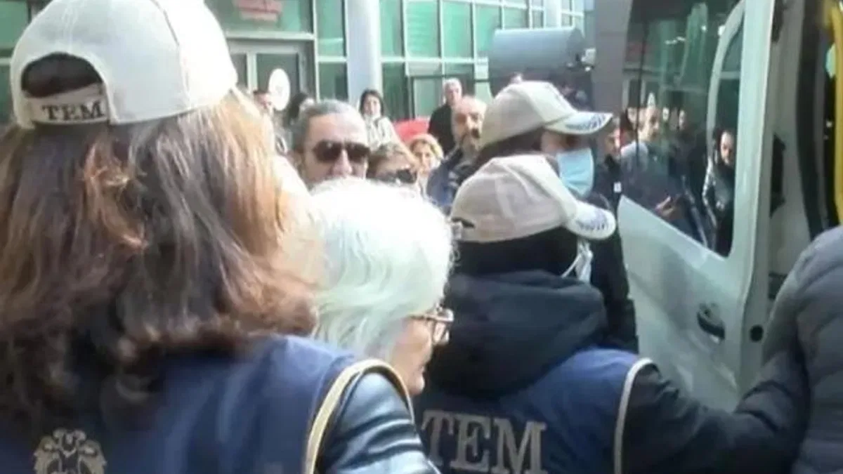İstanbul’da CHP’li 9 belediyede 10 tutuklama!