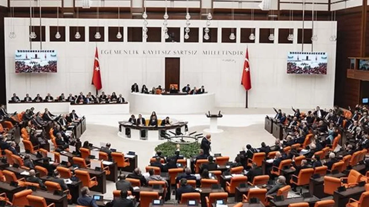 2025 bütçeleri onaylanıyor… Adalet ve Dışişleri’nin bütçeleri kabul edildi