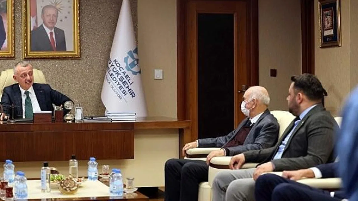 Başkan Büyükakın DSP İl yönetimini ağırladı