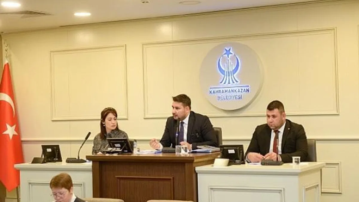 Kahramankazan Belediyesi 2024 Yılı Aralık Ayı Olağan Meclis Toplantısı, Kahramankazan Belediye Başkanı Selim Çırpanoğlu başkanlığında gerçekleşti.