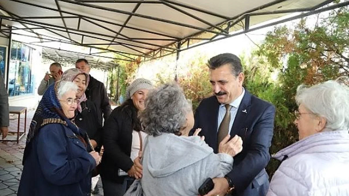 Başkan Kırgöz Salihler Mahallesi’nde vatandaşlarla buluştu