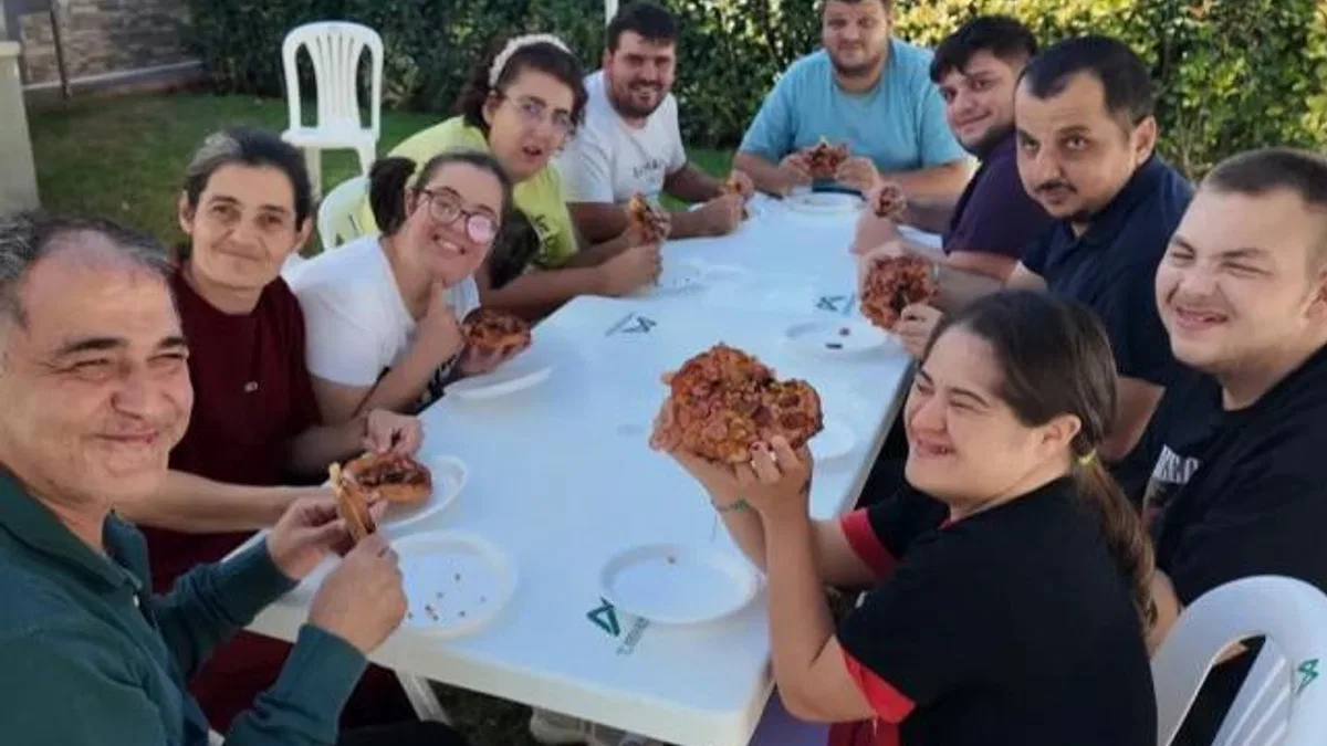 Mersin’de engelsiz yaşam, lezzetle buluştu