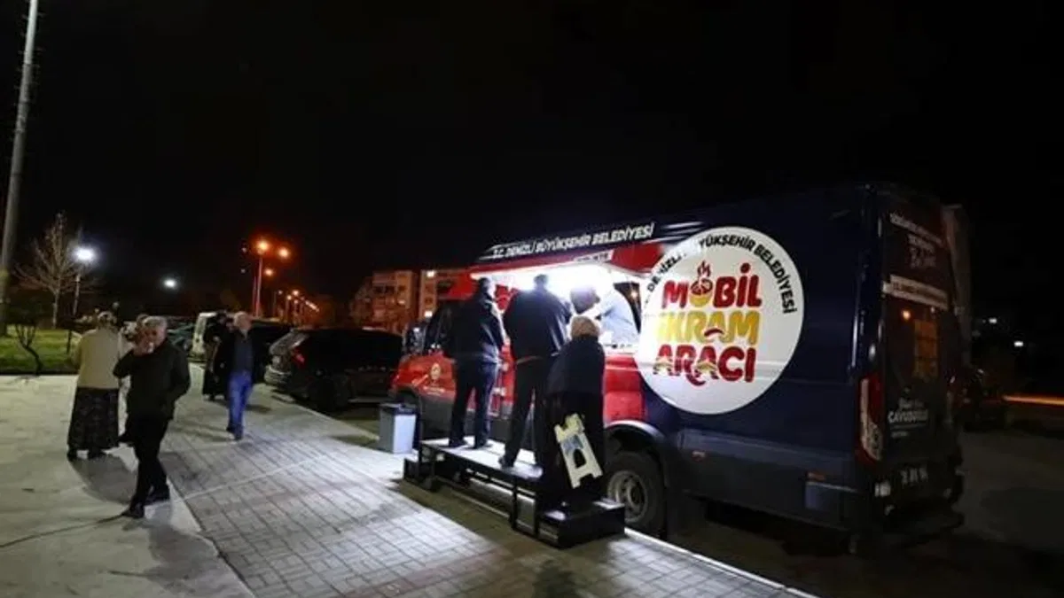 Denizli Büyükşehir mobil ikram aracı 250 bin kişiye ulaştı