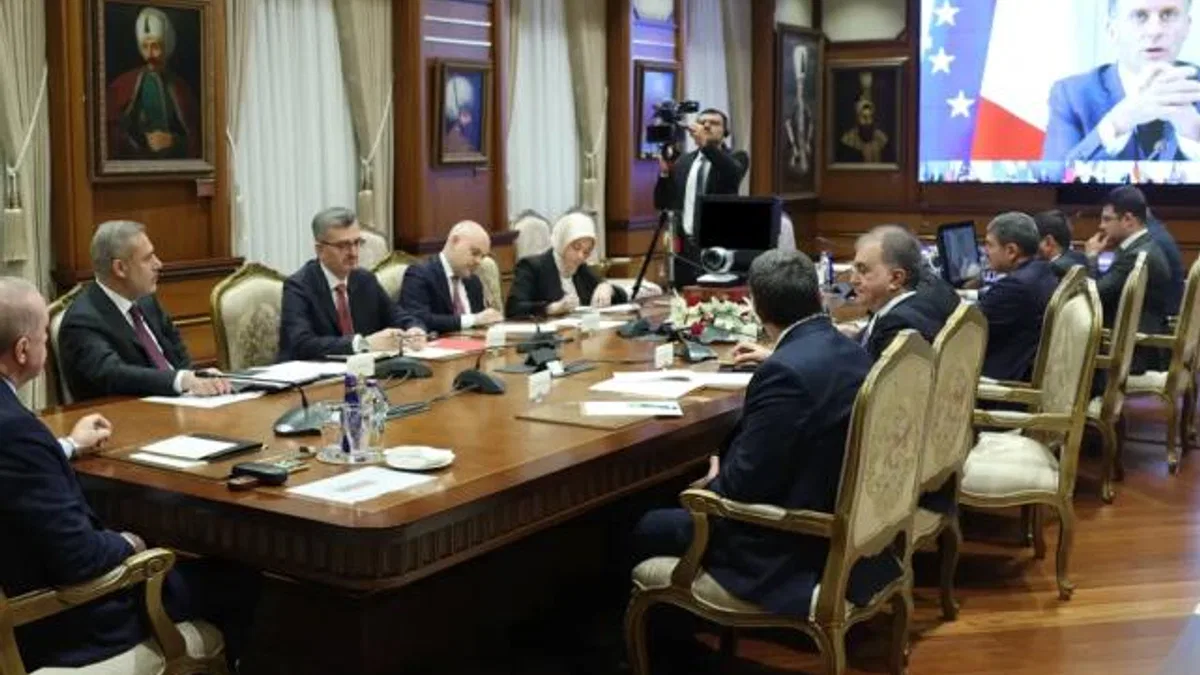 Cumhurbaşkanı Erdoğan’dan Liderler Zirvesi’ne çevrim içi katılım